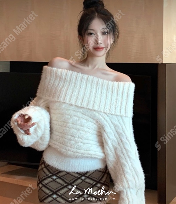 外翻領坑條紋毛衣